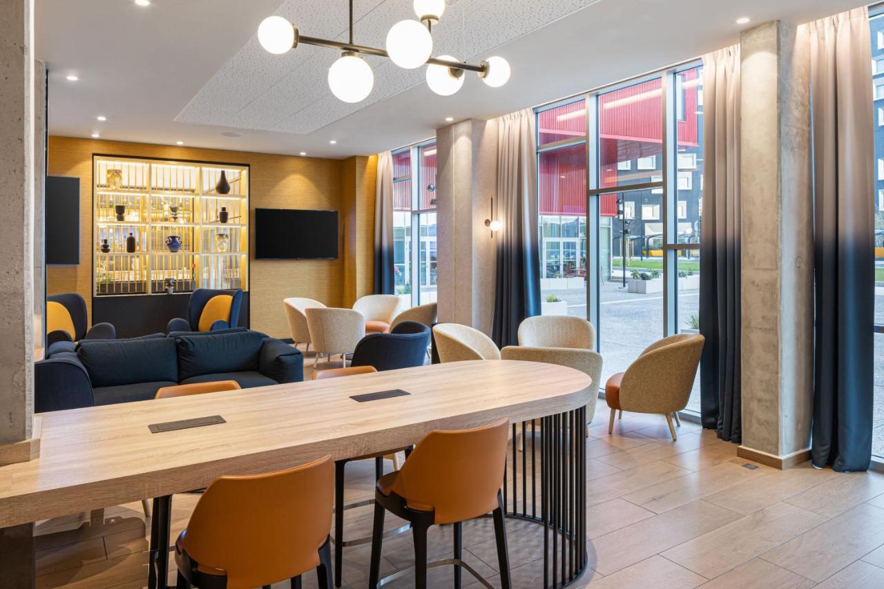 Courtyard By Marriott Paris Charles De Gaulle Central Airport Ξενοδοχείο Ρουασί-αν-Φρανς Εξωτερικό φωτογραφία